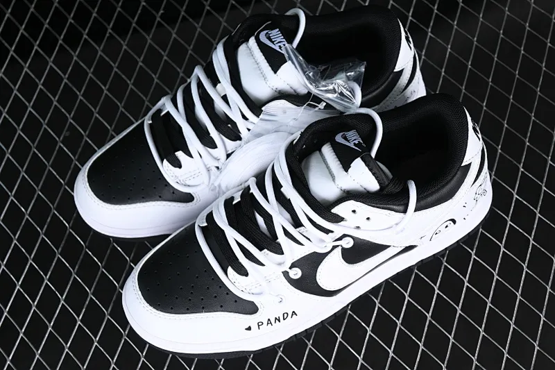 All categories Nk SB Dunk series Nk SB Dunk Low low-top sneakers Nk Dunk Low Reverse Panda-Little Monster SB strap low-top casual sneakers DD1391-100